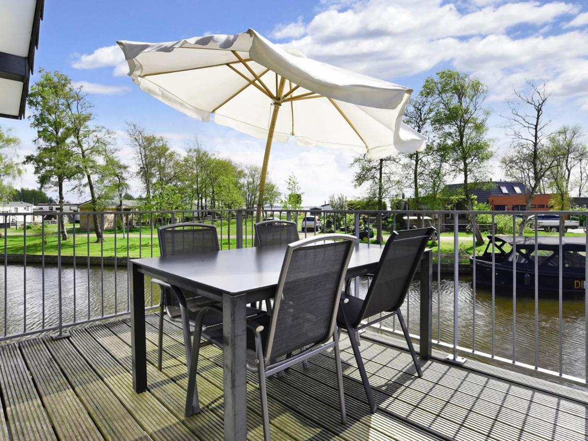 Landal Waterpark Sneekermeer Hotel Terherne Phòng bức ảnh